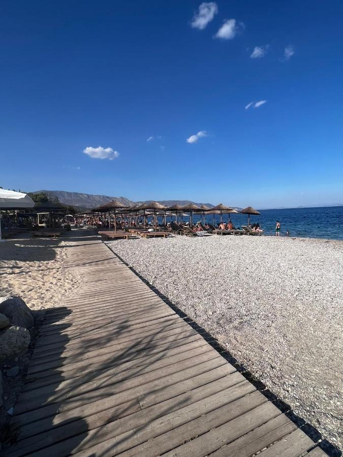 Agioi Theodoroi Beach Exterior photo